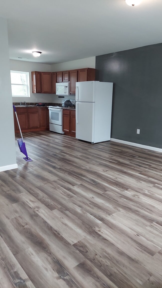 1408 Omar St in Mexico, MO - Building Photo - Building Photo