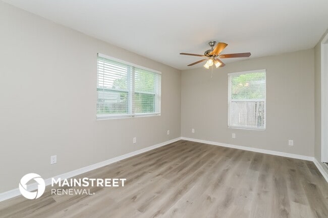 1909 Glen Echo Ln in Clearwater, FL - Building Photo - Building Photo