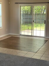 104 Greenwood Pl in Siloam Springs, AR - Building Photo - Building Photo