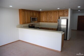 16 South Dr in Pharr, TX - Building Photo - Building Photo