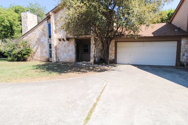 14302 Indian Woods in San Antonio, TX - Building Photo - Building Photo