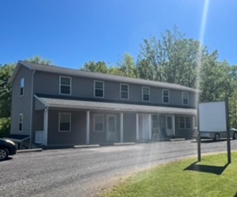 5994 US-44 in Kerhonkson, NY - Building Photo