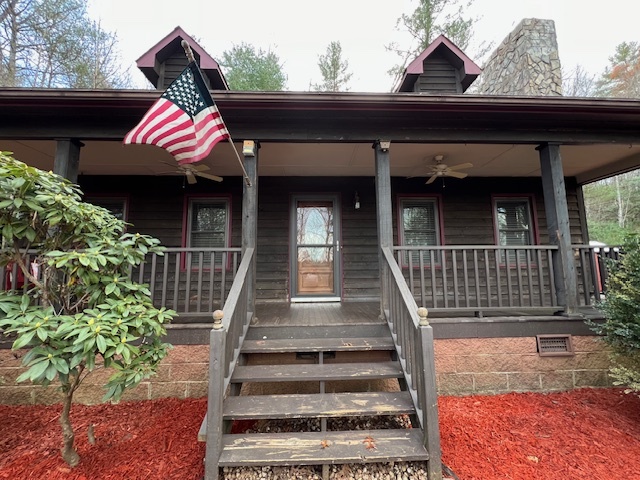 1481 Levi Ln in Lenoir, NC - Building Photo