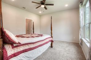 4 Big Lake Cir in Huntsville, TX - Building Photo - Building Photo