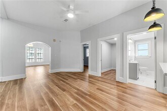1066 White Oak Ave SW in Atlanta, GA - Building Photo - Building Photo