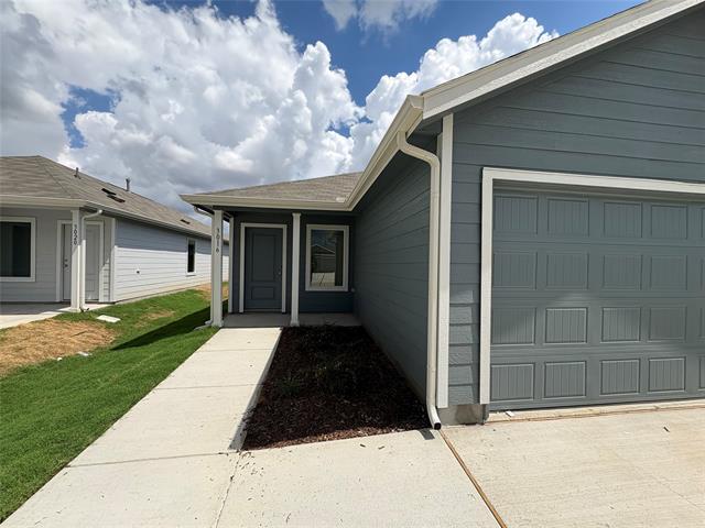 3016 Burmese St in Providence Village, TX - Foto de edificio - Building Photo