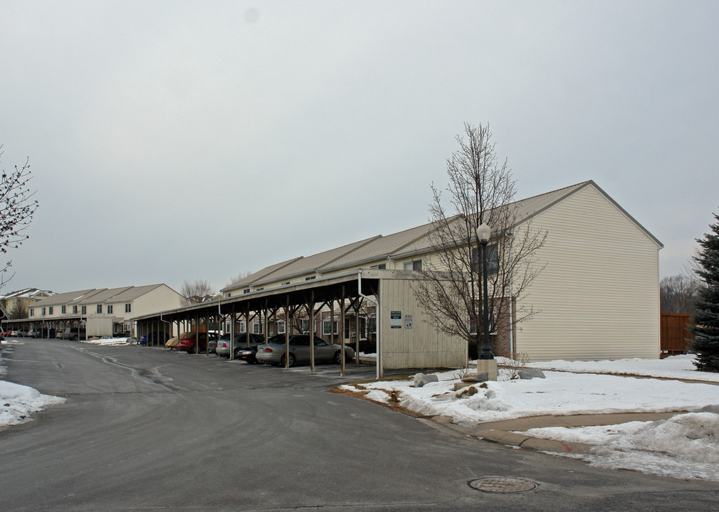 Stable Hill Estate in State College, PA - Building Photo