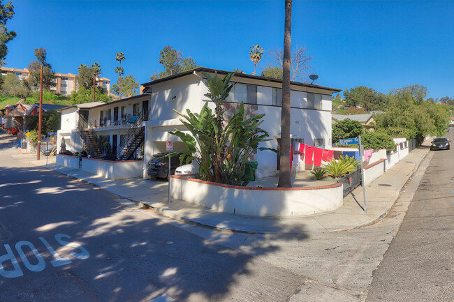 1901 Branden St in Los Angeles, CA - Building Photo - Building Photo