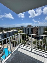 1470 NE 125th Ter, Unit PH7 in North Miami, FL - Building Photo - Building Photo