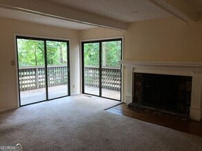 195 Woodstone Dr in Athens, GA - Building Photo - Building Photo
