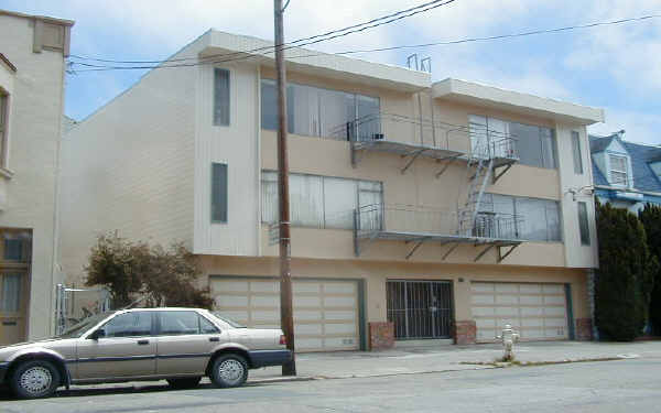 1210 12th Ave in San Francisco, CA - Building Photo - Building Photo