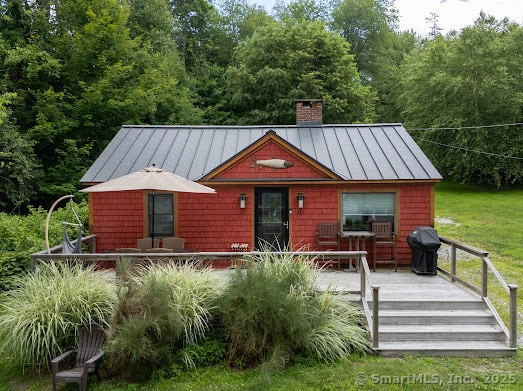 114 Lakeside Dr in East Haddam, CT - Foto de edificio - Building Photo