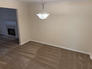 228 Solomon Dr in Ellenwood, GA - Building Photo - Building Photo