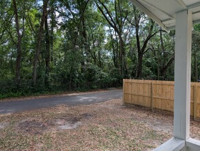 904 NW 29th Pl in Gainesville, FL - Foto de edificio - Building Photo