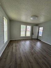 105 W Jefferson St in Pittsburg, KS - Building Photo - Building Photo