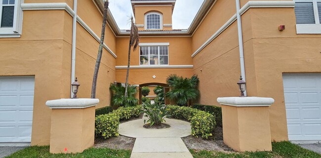 property at 5035 Fairways Cir