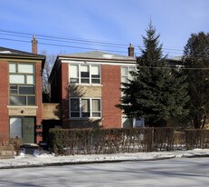 81 Keele St in Toronto, ON - Building Photo