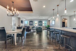 1505 Elm St in Dallas, TX - Building Photo