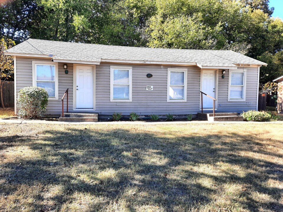 511 Wolf St, Unit B in Killeen, TX - Foto de edificio