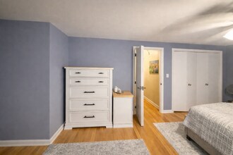 821 Davis Ave in Cuyahoga Falls, OH - Building Photo - Building Photo