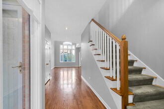 1740 Melise Dr in Glenview, IL - Building Photo - Building Photo