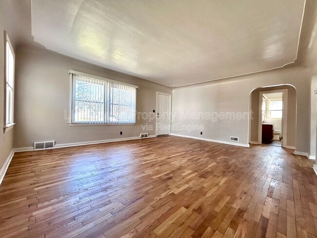 527 Ferndale Ave NW in Walker, MI - Building Photo - Building Photo