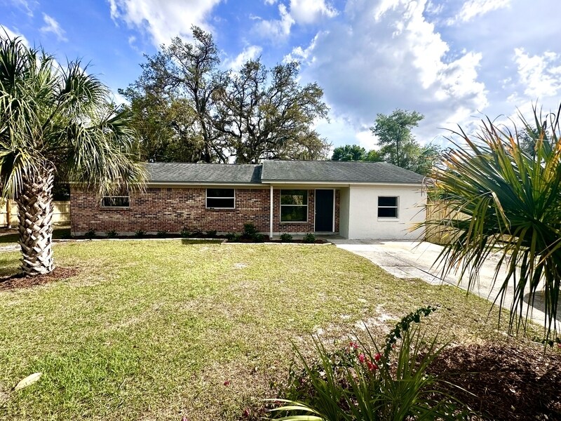 316 Magnolia St in Altamonte Springs, FL - Building Photo