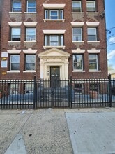 684 Summer Ave, Unit 101 in Newark, NJ - Foto de edificio - Building Photo