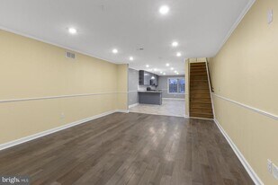 2973 Amber St in Philadelphia, PA - Building Photo