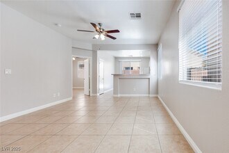 11020 Napa Ridge Dr in Las Vegas, NV - Building Photo - Building Photo
