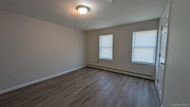 9 Park Ave in Newburgh, NY - Building Photo - Building Photo