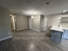 916 Palmer Rd in Lakeland, FL - Building Photo - Building Photo