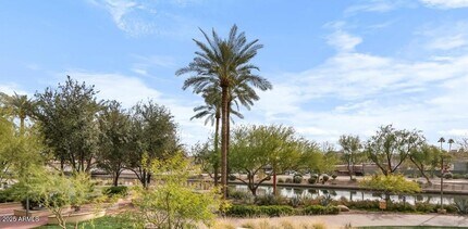 7175 E Camelback Rd in Scottsdale, AZ - Building Photo - Building Photo