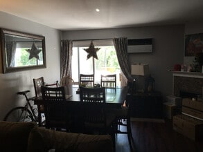 55 Mill Plain Rd, Unit 33-18 in Danbury, CT - Building Photo - Building Photo