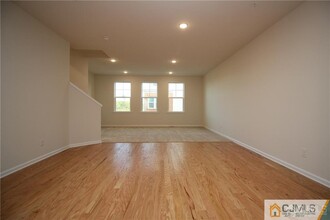 38 Fleet St in North Brunswick, NJ - Building Photo - Building Photo