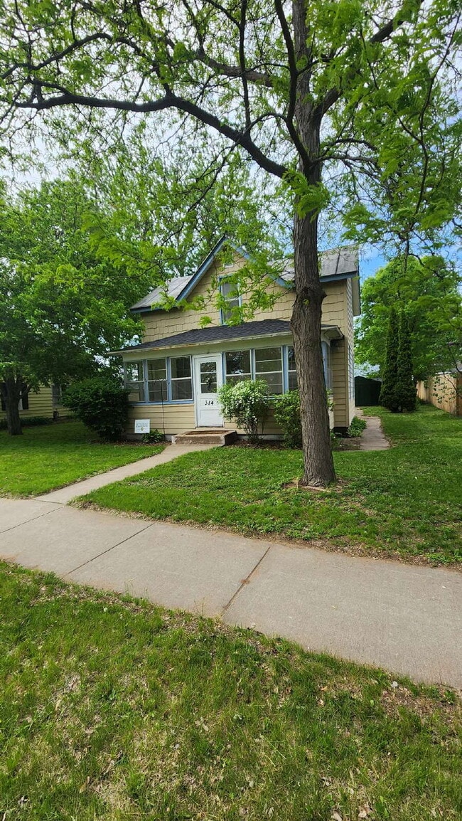 property at 314 Olive St