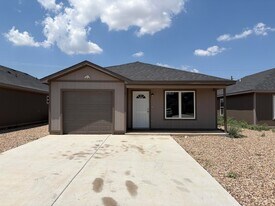 2921 E Cornell St in Lubbock, TX - Building Photo