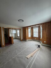 63 Carroll St in Chelsea, MA - Foto de edificio - Building Photo