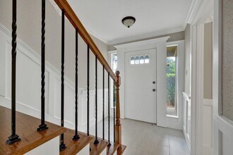 9009 N Plaza in Austin, TX - Building Photo - Building Photo