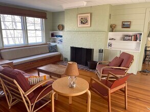 45 Old Cove Rd in Duxbury, MA - Building Photo - Building Photo