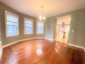 20 Marie Ave, Unit 3 in Cambridge, MA - Foto de edificio - Building Photo