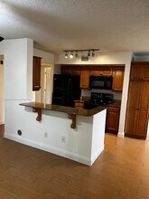 2620 S University Dr in Davie, FL - Building Photo - Building Photo