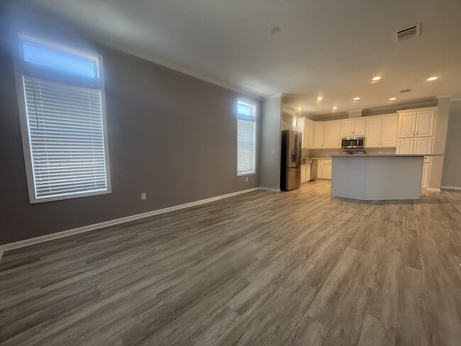 39248 US Hwy 19 N in Tarpon Springs, FL - Building Photo - Building Photo