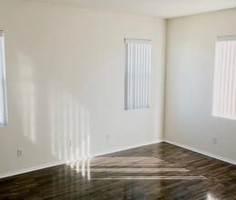 4960 Tyler St in Riverside, CA - Building Photo - Building Photo