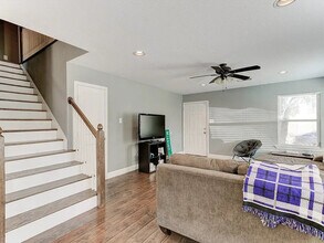 2313 W Devitt St in Fort Worth, TX - Building Photo - Building Photo