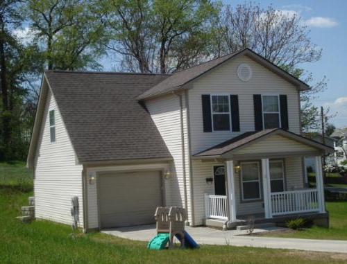 Uniontown Family Homes in Uniontown, PA - Building Photo - Building Photo