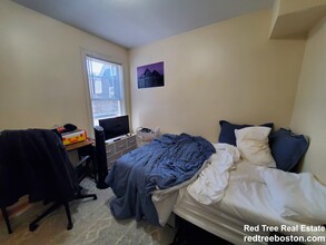 35 Pratt St, Unit 1 in Boston, MA - Building Photo - Building Photo