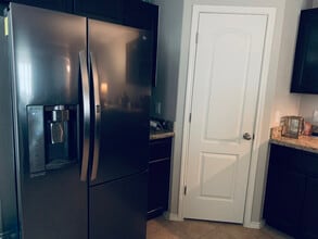 3821 Gregorio Lerma Dr in Laredo, TX - Building Photo - Building Photo