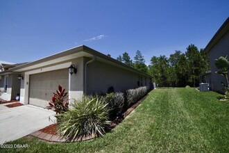 63 Levee Ln in Ormond Beach, FL - Building Photo - Building Photo