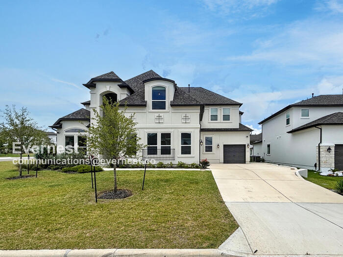 2300 Sondrio Bnd in Leander, TX - Building Photo